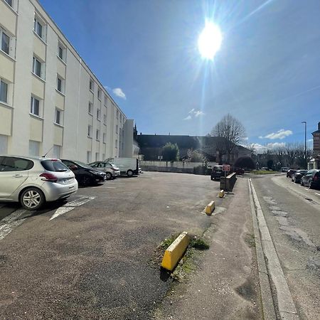 Appartement Residence Theatre Sens Εξωτερικό φωτογραφία