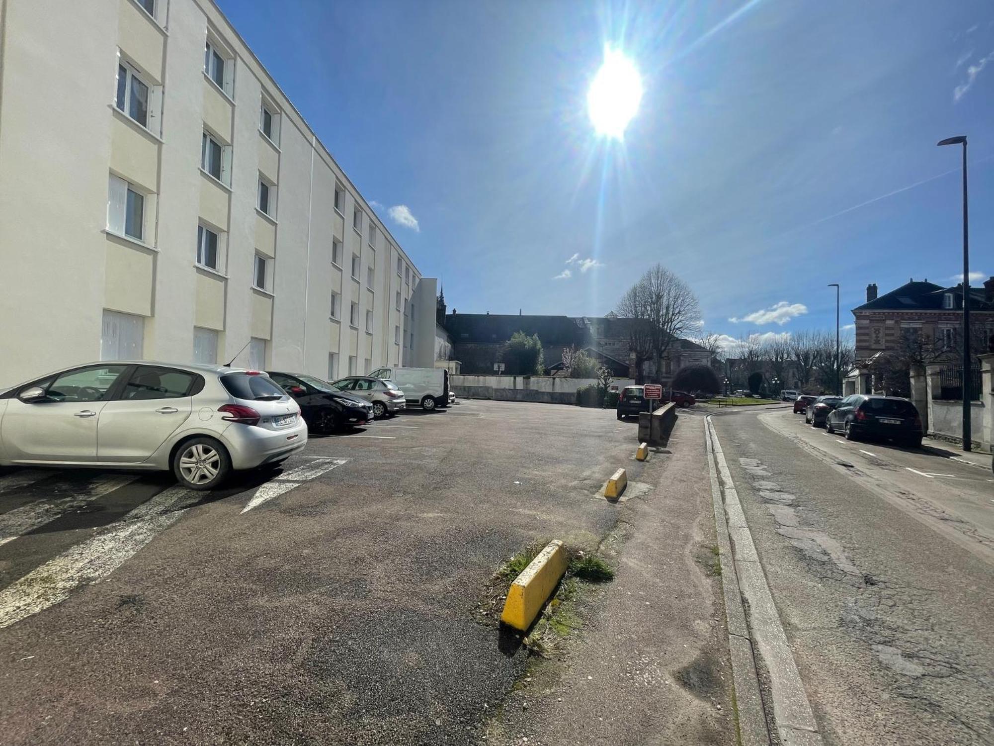 Appartement Residence Theatre Sens Εξωτερικό φωτογραφία